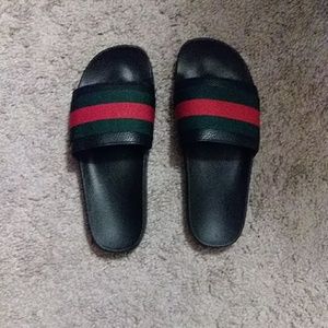Gucci flops